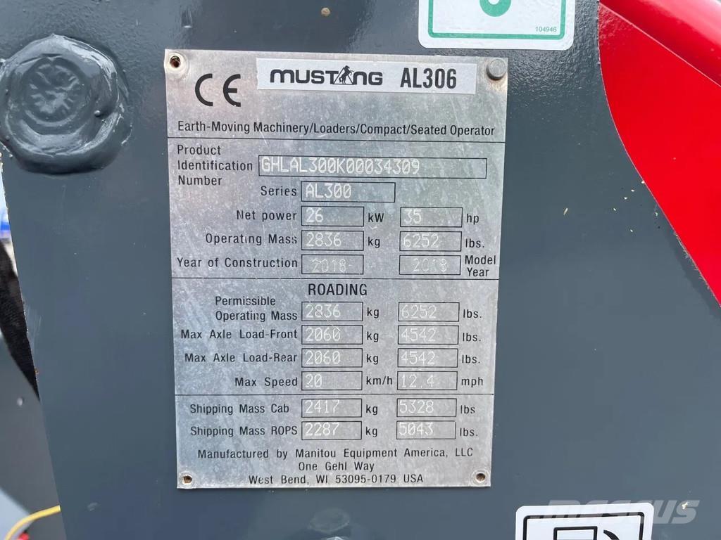 Mustang AL306 Ratiniai buldozeriai