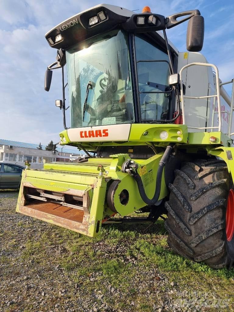 CLAAS Lexion 600 Derliaus nuėmimo kombainai