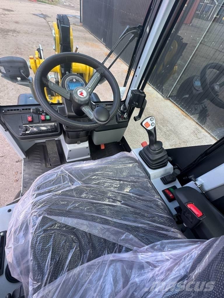 Wacker Neuson WL 20e Krautuvai su šoniniu pasukimu