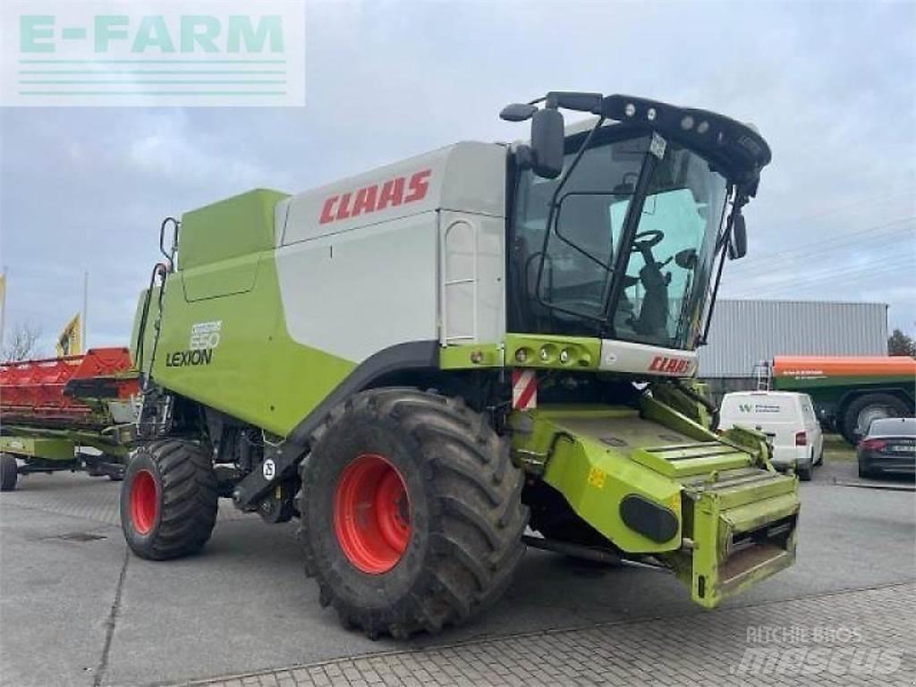 CLAAS lexion 650 Derliaus nuėmimo kombainai