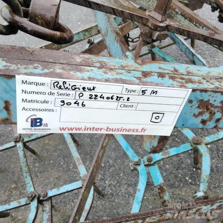 Religieux PORTE 5M Akėčios