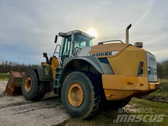 Liebherr L 564 Naudoti ratiniai krautuvai