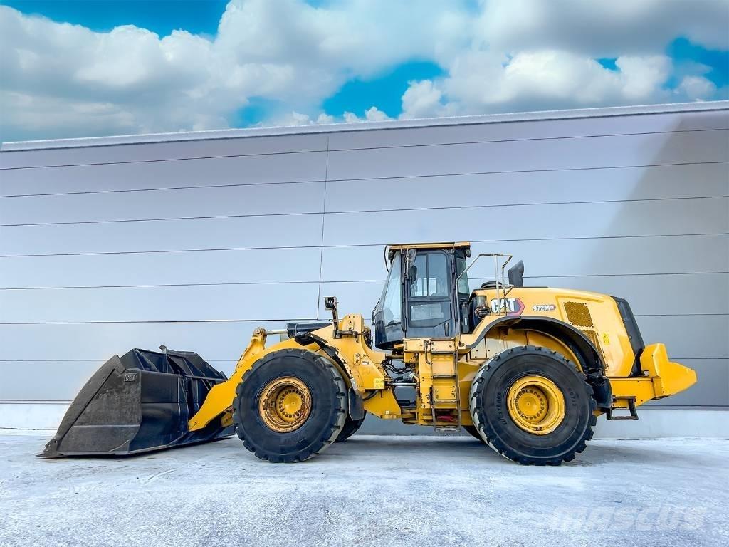 CAT 972M Naudoti ratiniai krautuvai