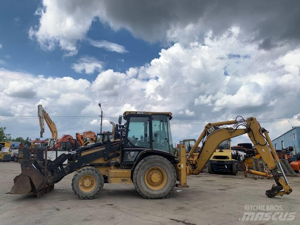 CAT 442 D Ekskavatoriniai krautuvai