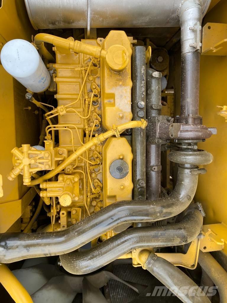 CAT 320 C Vikšriniai ekskavatoriai