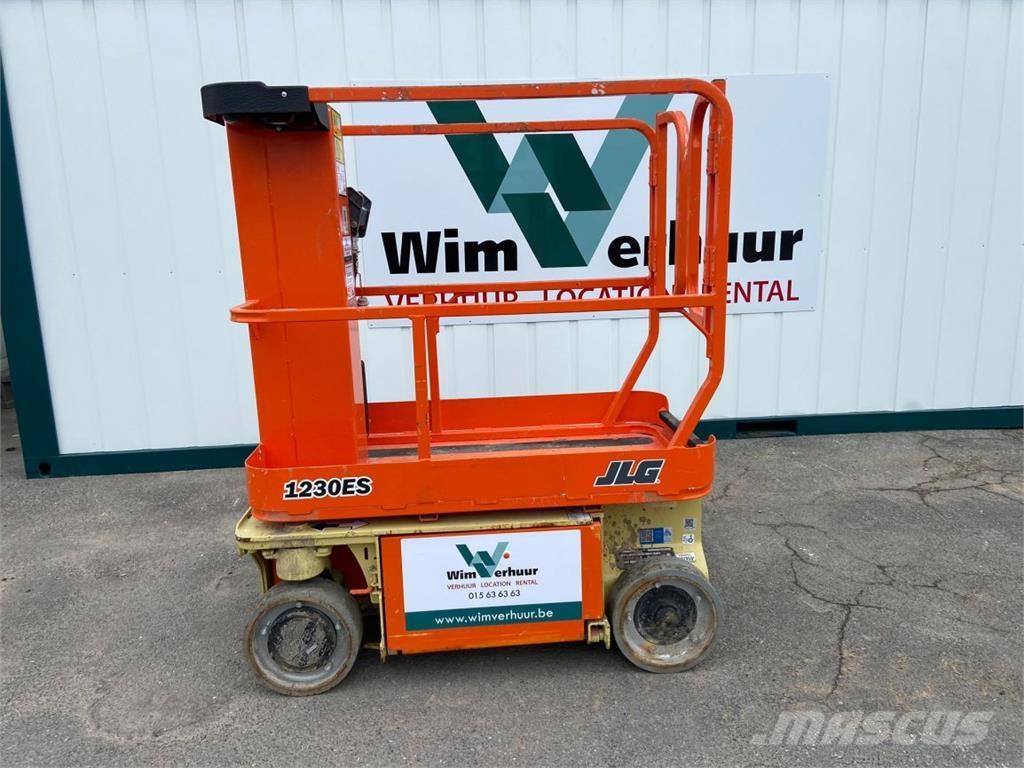 JLG 1230 ES (10150) Žirkliniai keltuvai