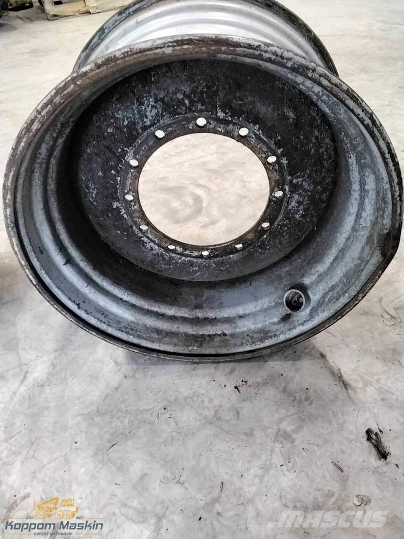 Valmet 901 20x34 Padangos, ratai ir ratlankiai