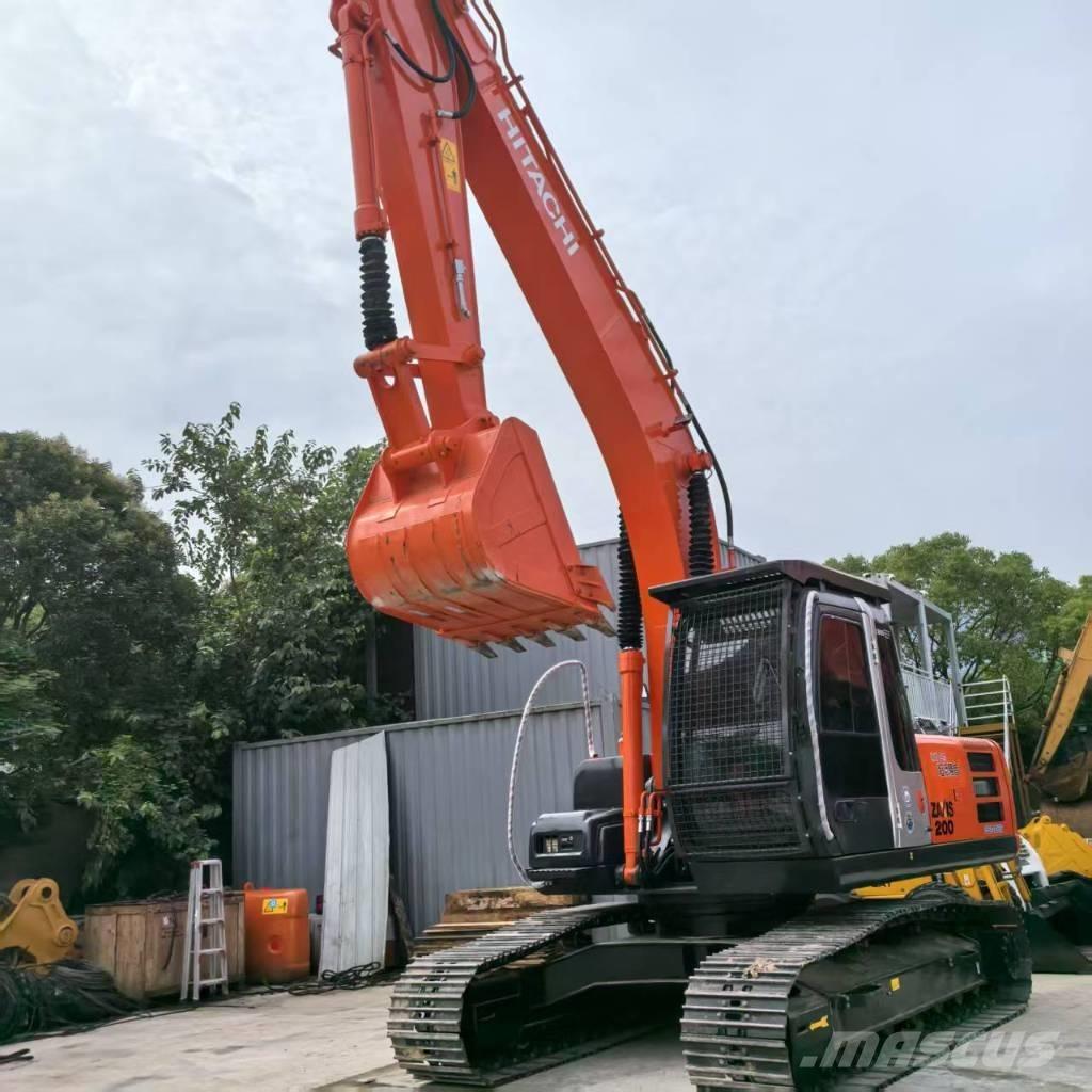 Hitachi ZX 200-3 G Vikšriniai ekskavatoriai