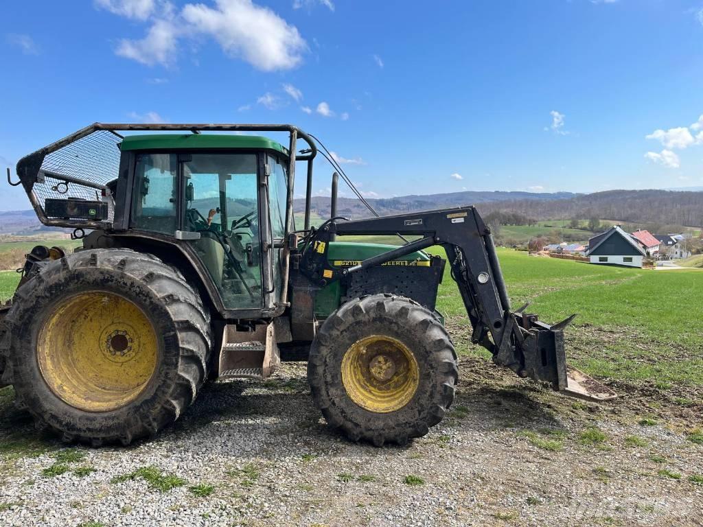 John Deere 6210 Miško traktoriai