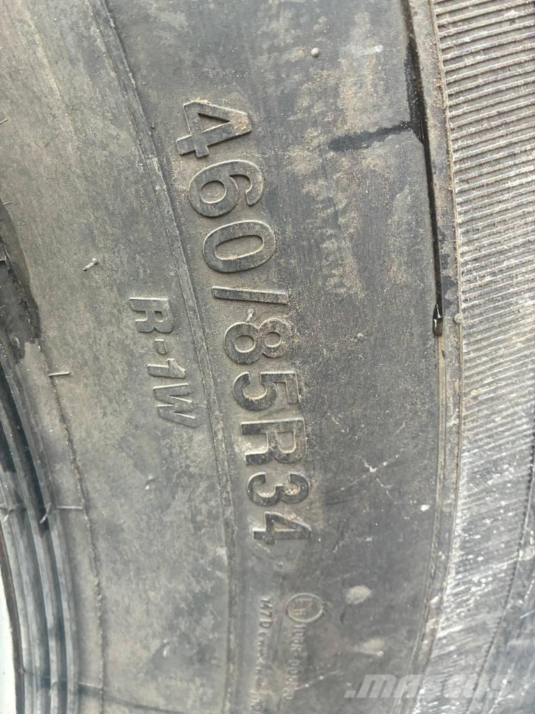 Belarus 952.4 Traktoriai