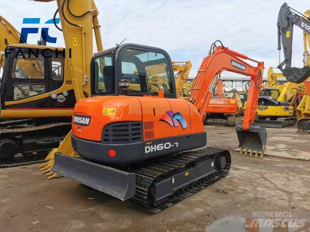 Doosan DH 60-7 Mini ekskavatoriai < 7 t