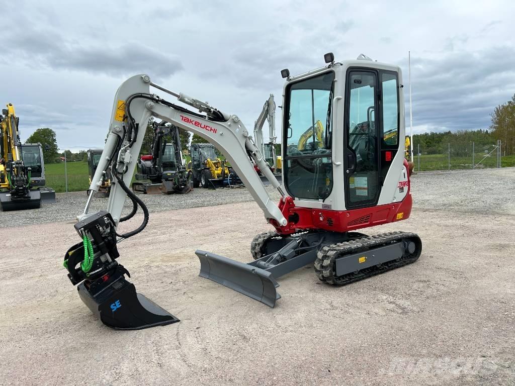 Takeuchi TB320 Mini ekskavatoriai < 7 t