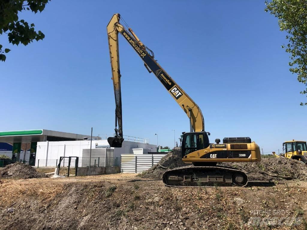 CAT 330 D L Aukštuminiai ekskavatoriai