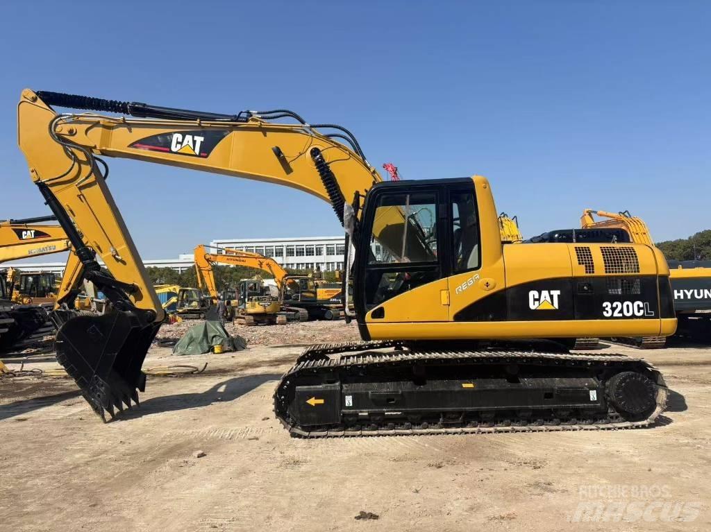 CAT 320 C L Vikšriniai ekskavatoriai