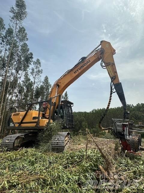 Hyundai 220LC Ekskavatoriai
