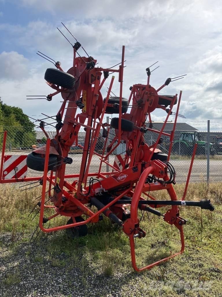 Kuhn GF 8702 Šieno grėbliai ir vartytuvai