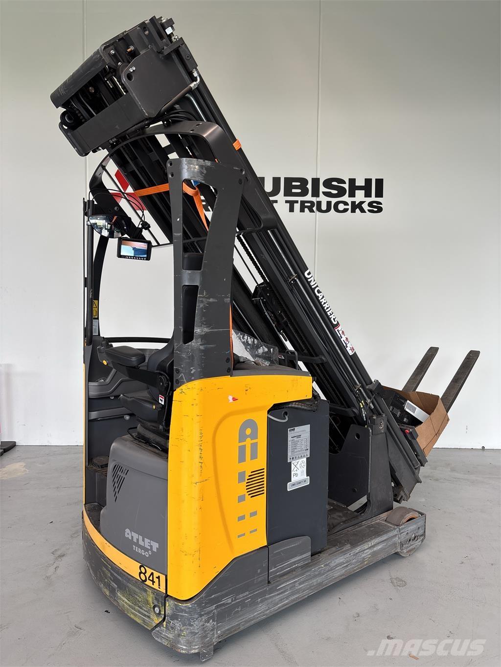 Atlet UMS200 Šakiniai krautuvai su prailgintu keltuvu