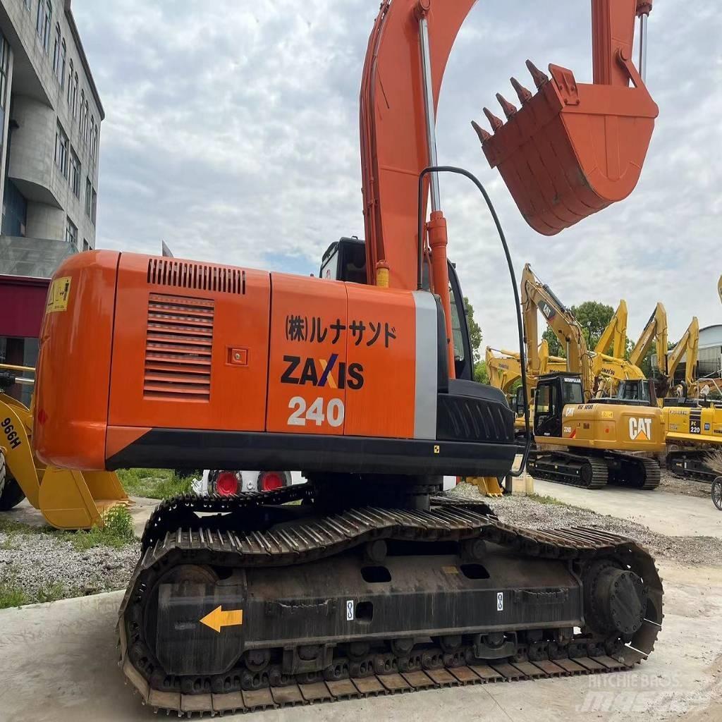 Hitachi ZX 240 Vikšriniai ekskavatoriai