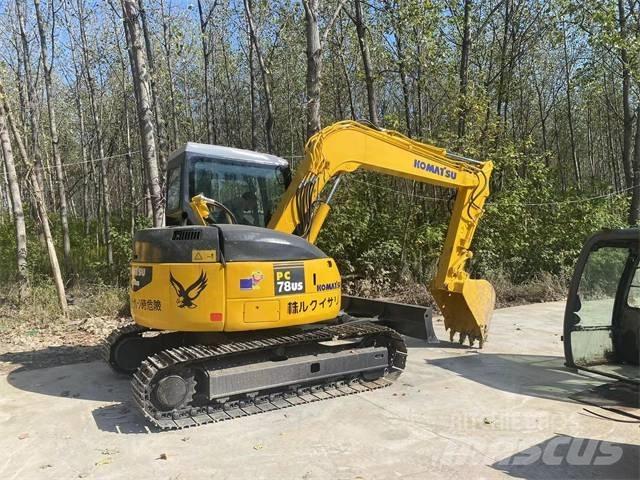 Komatsu PC 78 Vikšriniai ekskavatoriai