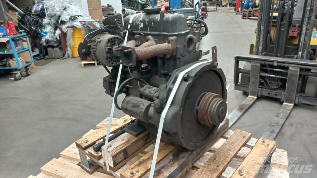 Mitsubishi K3D Varikliai