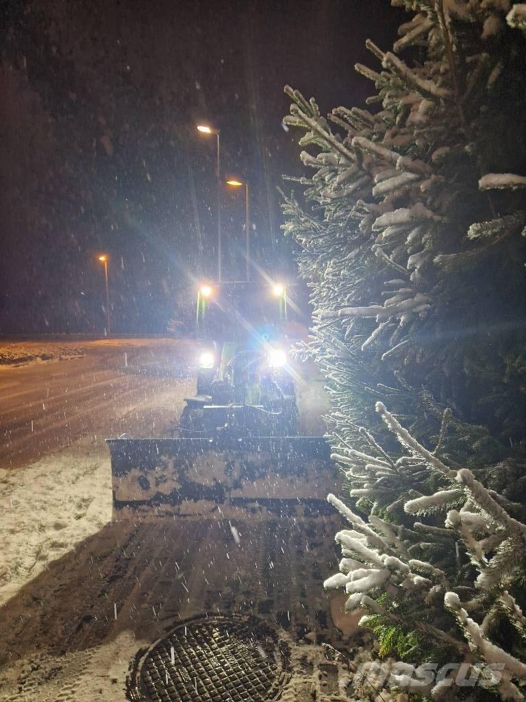 Avant 530 Mini krautuvai