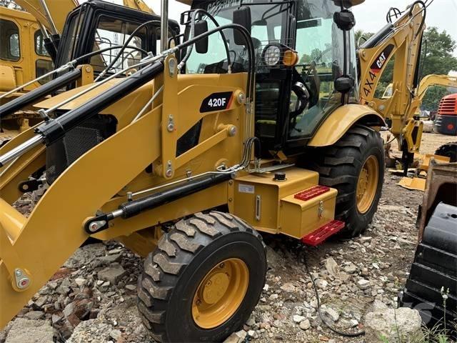 CAT 420 F Ekskavatoriniai krautuvai