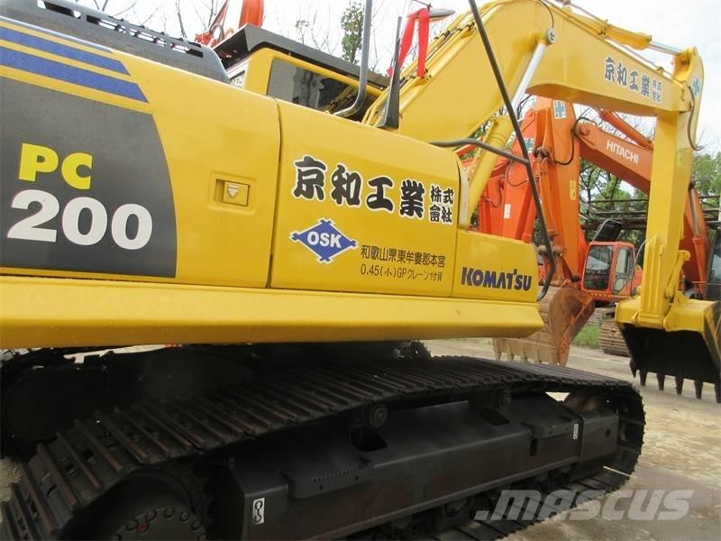 Komatsu PC 200-8N1 Vikšriniai ekskavatoriai