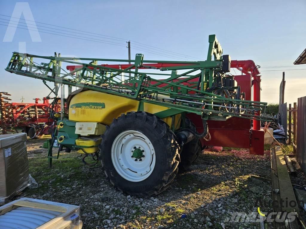 John Deere 732 Prikabinami purkštuvai