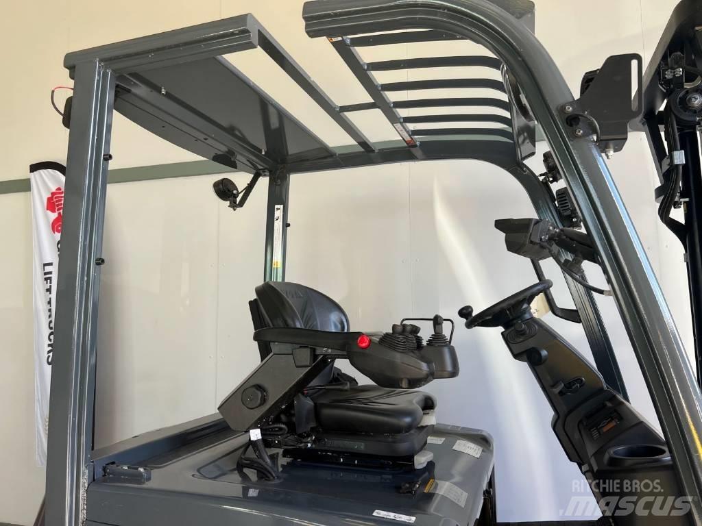 Toyota 8 FBMKT 25 Elektriniai šakiniai krautuvai