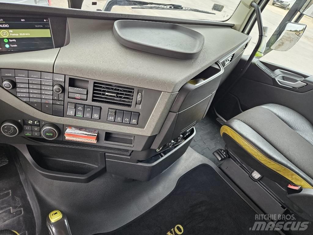 Volvo FH 16 6x2 550 Naudoti vilkikai