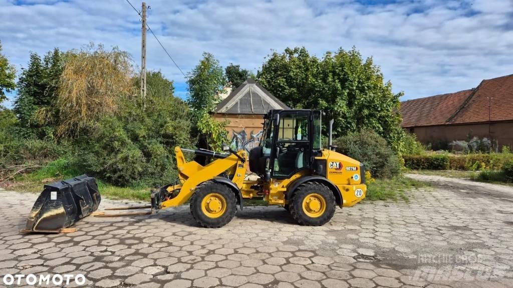 CAT 906 Naudoti ratiniai krautuvai