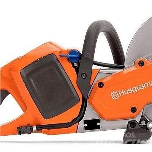 Husqvarna K535i Statyba - Kita