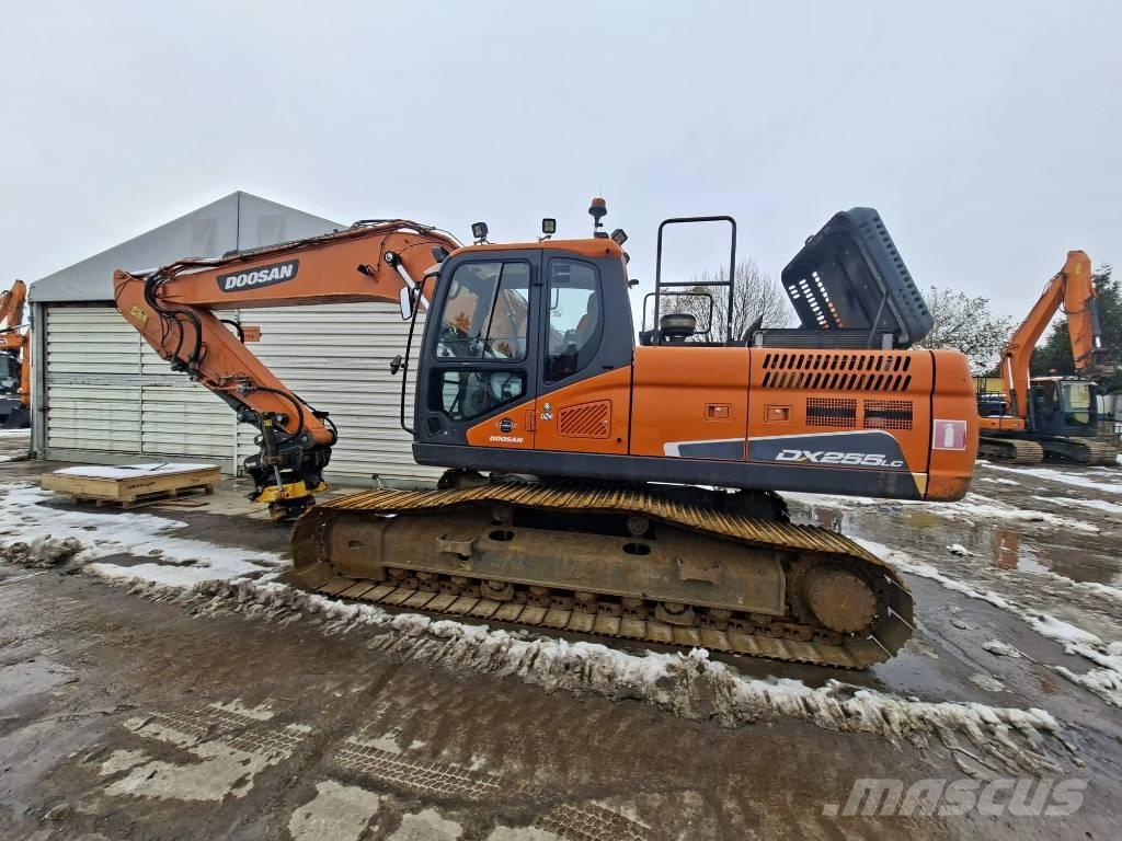 Doosan DX 255 LC-5 Vikšriniai ekskavatoriai