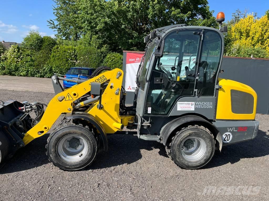 Wacker Neuson WL 32 Naudoti ratiniai krautuvai