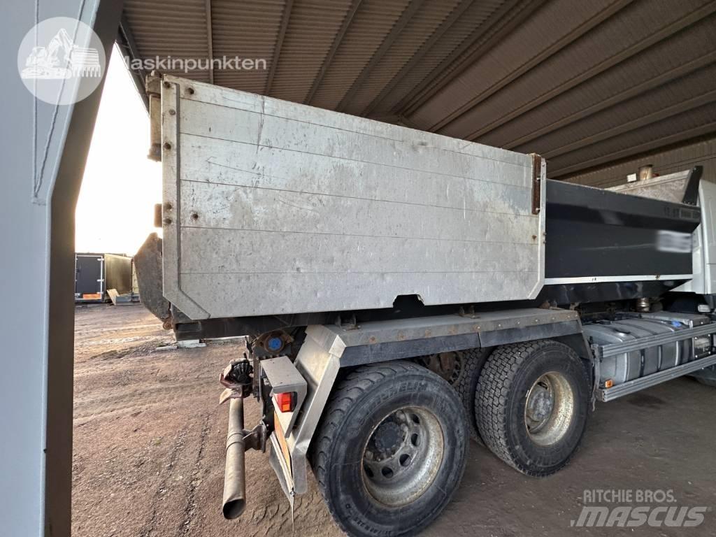 Volvo FMX 450 Savivarčių priekabų vilkikai
