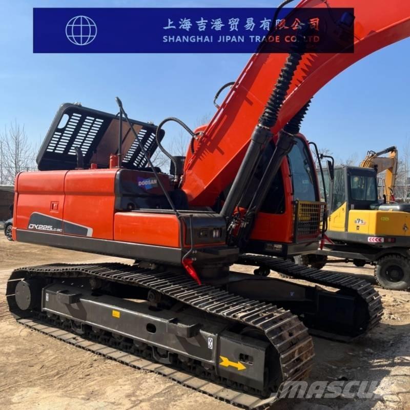 Doosan DX 225 Vikšriniai ekskavatoriai