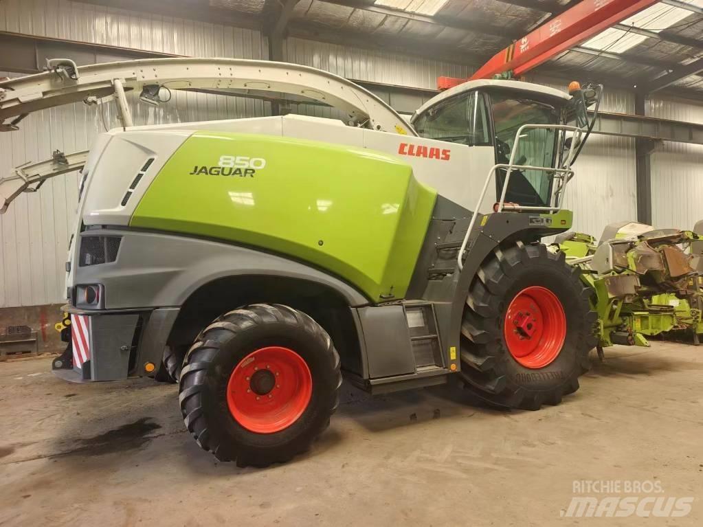 CLAAS Jaguar 850 Pašarų ruošimo technika