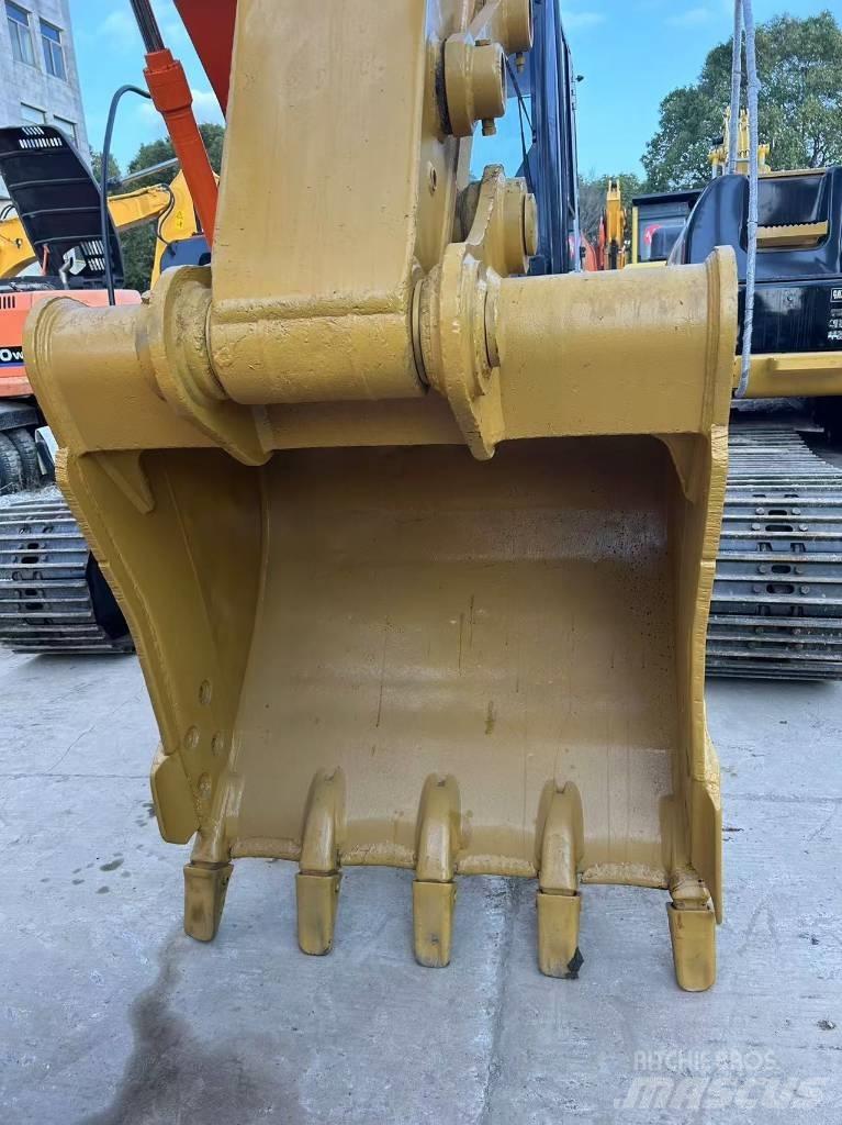 CAT 320 C Vikšriniai ekskavatoriai