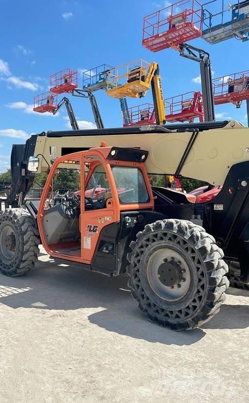 JLG 1055 Teleskopiniai krautuvai