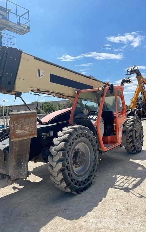 JLG 1055 Teleskopiniai krautuvai