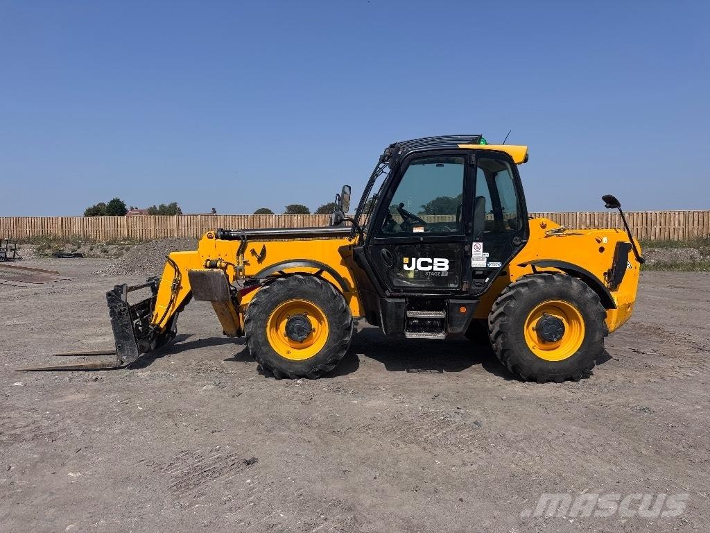 JCB 540-140 Teleskopiniai krautuvai