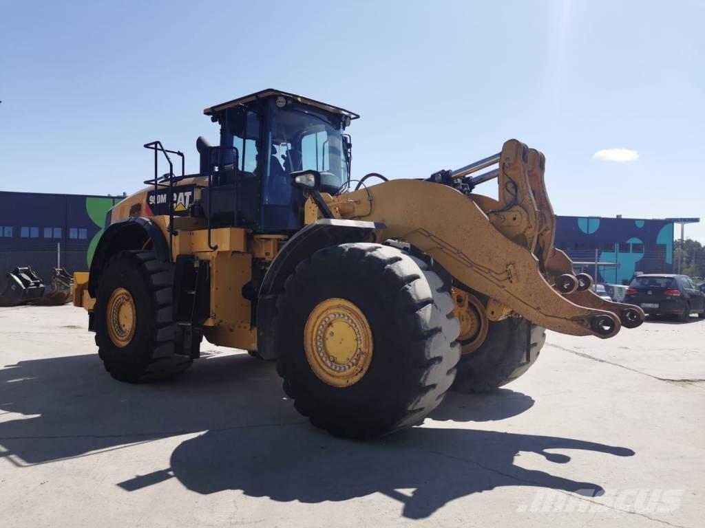 CAT 980M Naudoti ratiniai krautuvai
