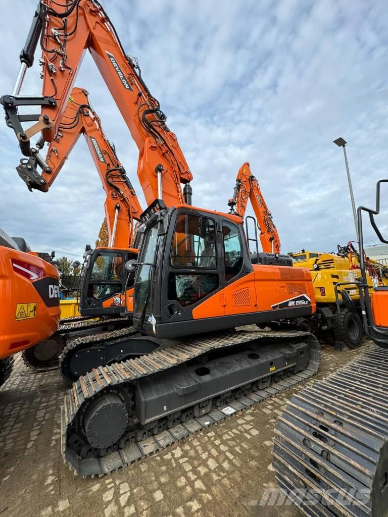 Doosan DX 225LC-7 Vikšriniai ekskavatoriai