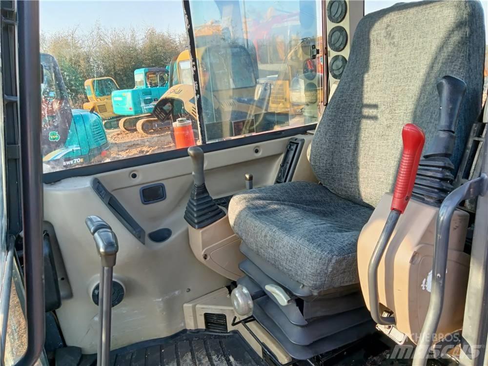 Doosan DH60-7 Vikšriniai ekskavatoriai