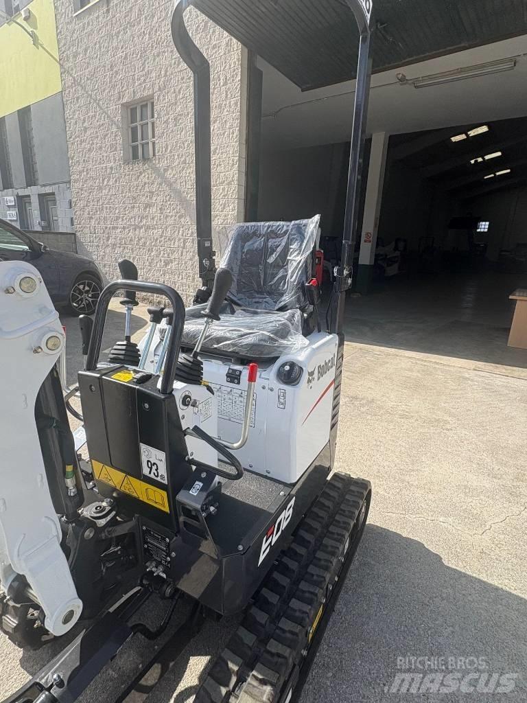 Bobcat E 08 Mini ekskavatoriai < 7 t