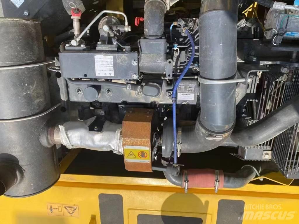 Komatsu 350-7 Vikšriniai ekskavatoriai