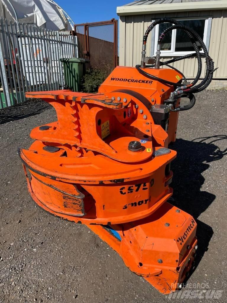 Westtech CS750 Medžių skaldymo, pjovimo ir lupimo įrengimai