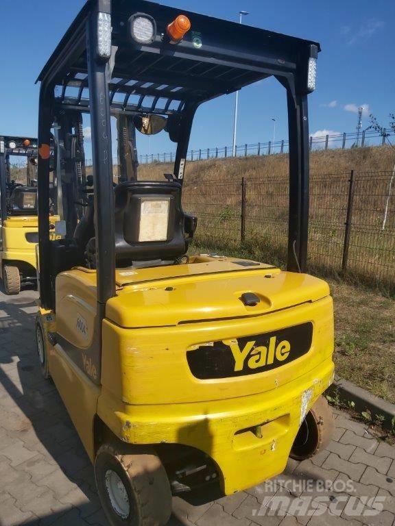 Yale ERP25VL Elektriniai šakiniai krautuvai