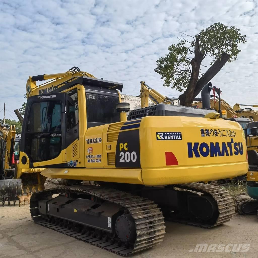 Komatsu PC 200 Vikšriniai ekskavatoriai