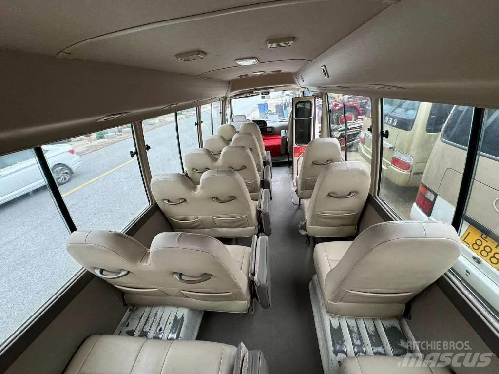 Toyota Coaster Bus Mikroautobusai